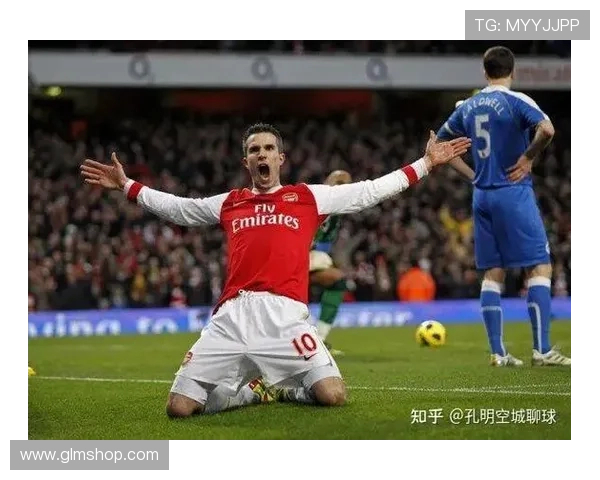 范佩西新春祝中国球迷马年快乐